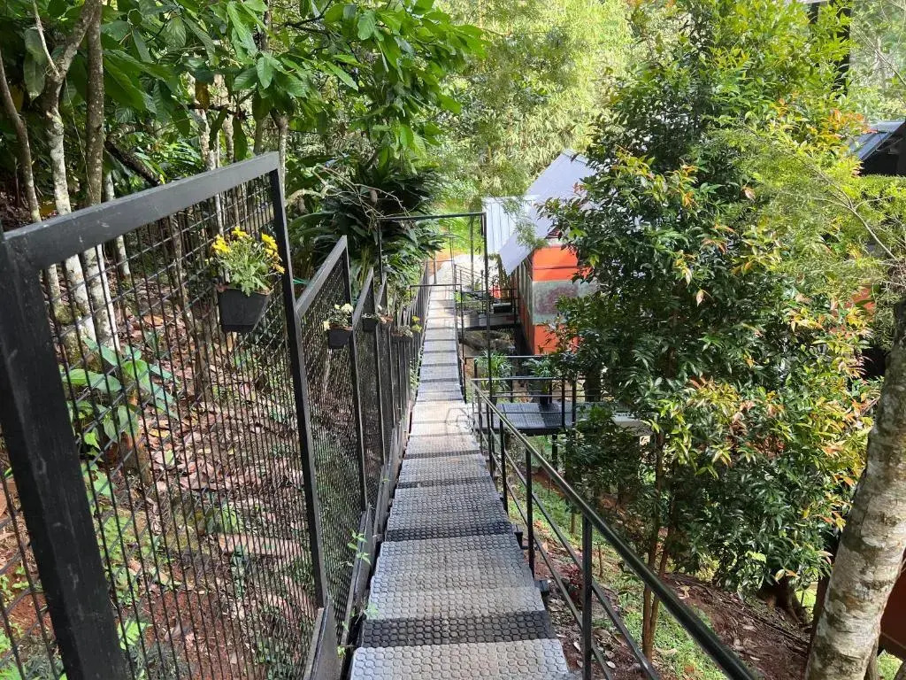 Santhi Hill View Resort