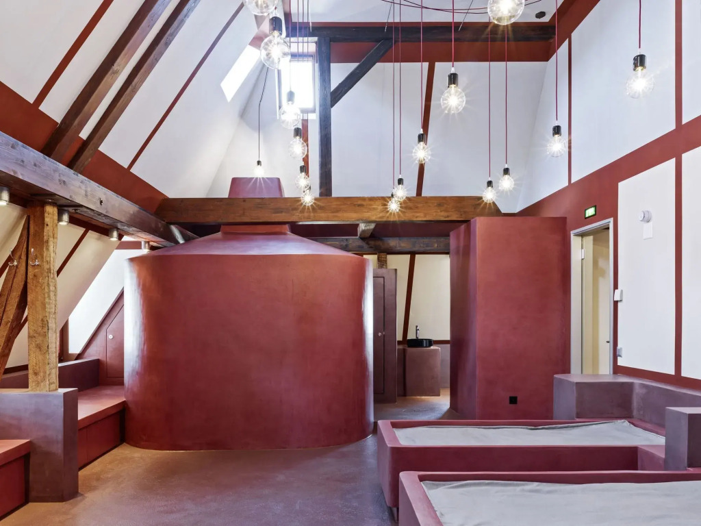 Alma Hotel - Boutique hideaway by the lake with rooftop and ladies-only wellness