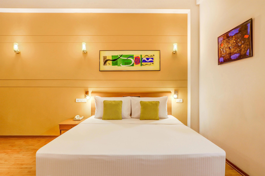 Lemon Tree Hotel, East Delhi Mall, Kaushambi