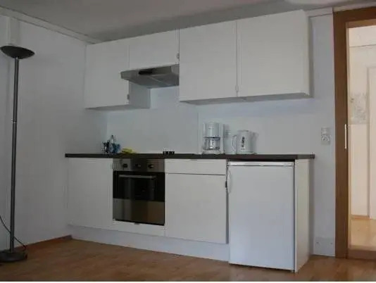 Mos Apartments