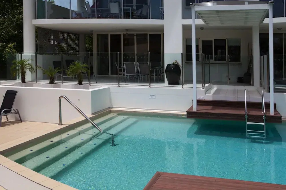 Waters Edge Apartment Cairns