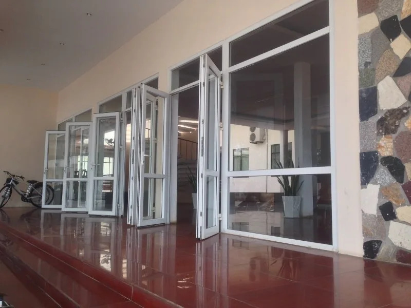 Ngan Hang Hotel