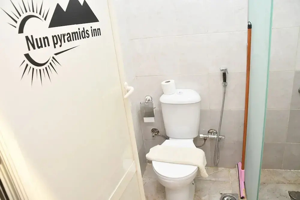 Elite Pyramids view