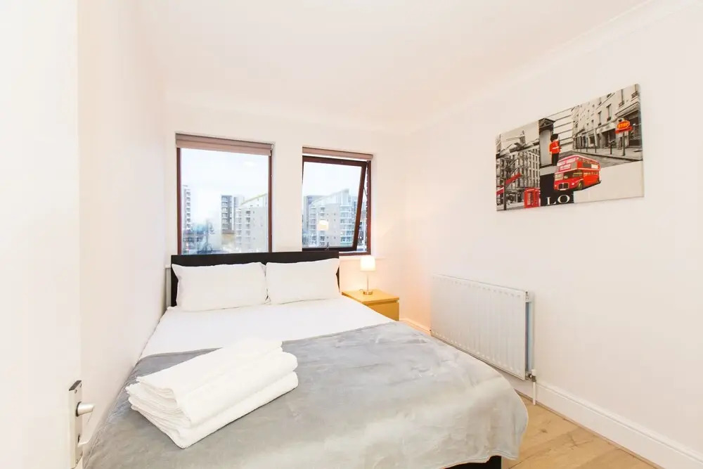 Three Bedroom Limehouse