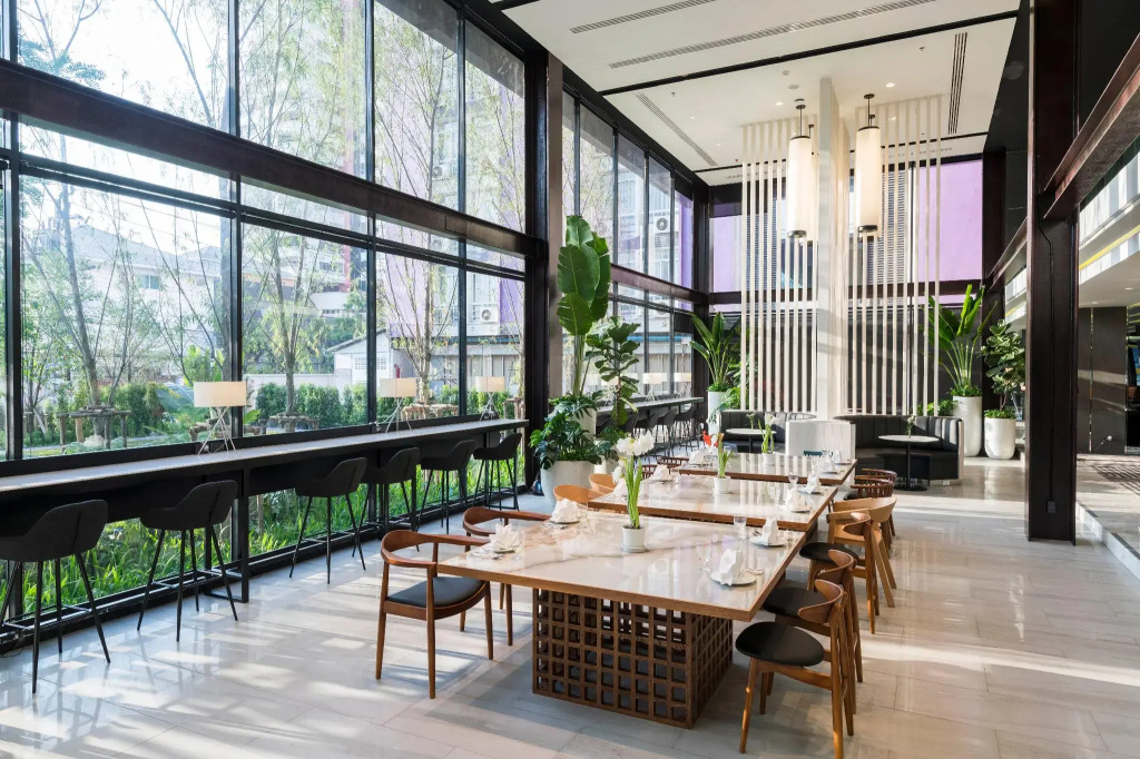 TK Palace Hotel & Convention Bangkok