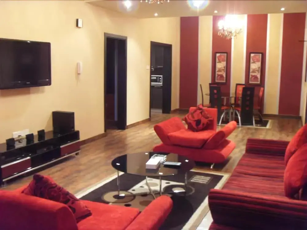 Al Manzil Suites - 2 Adliya