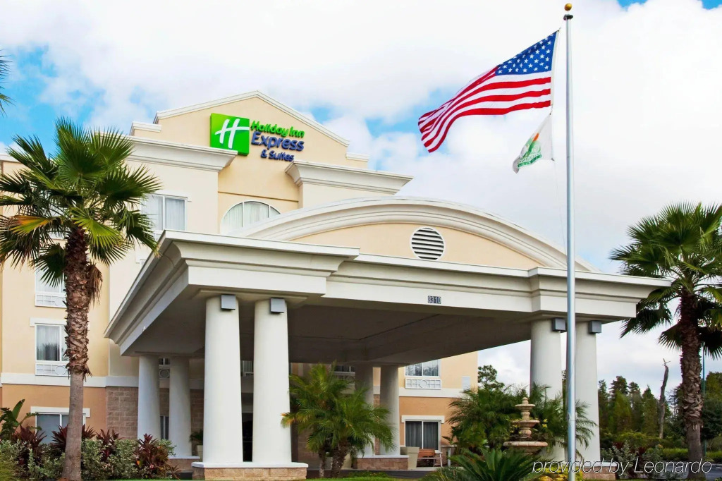 Holiday Inn Express Hotel & Suites New Tampa I-75 by IHG