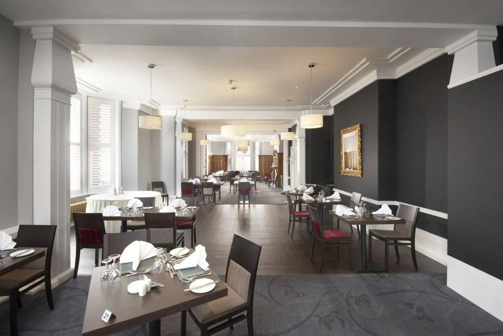 The Caledonian New Southlands Hotel