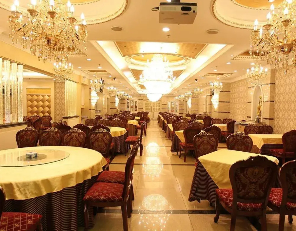 Zhangqiu Haitai Hotel