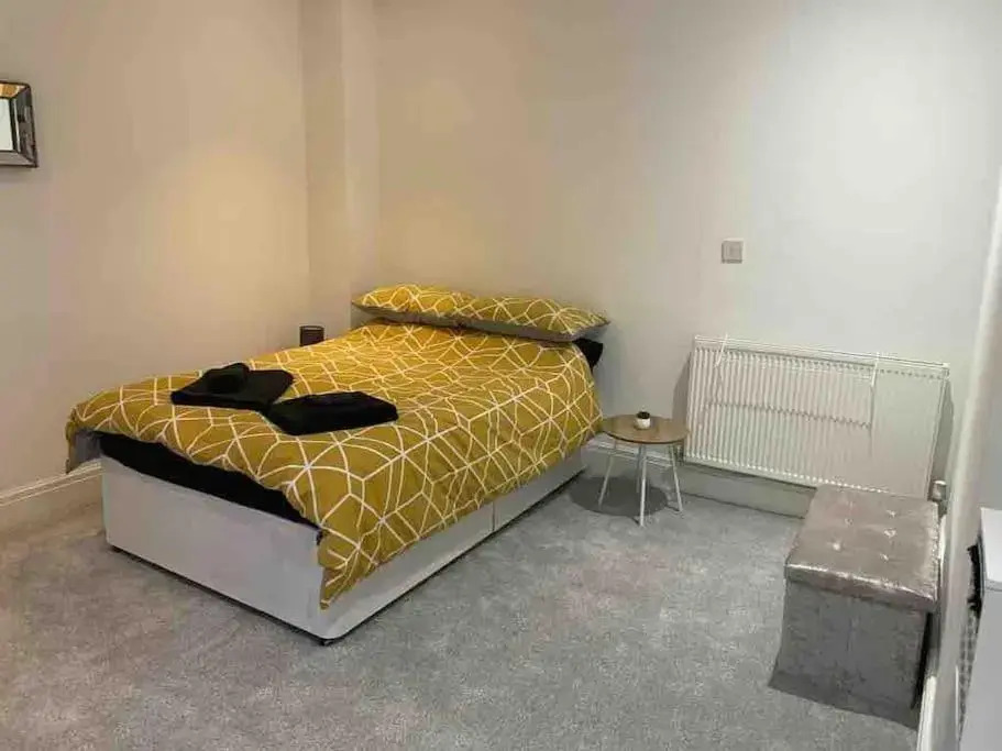 Superb Flat @ Market Street - 62B