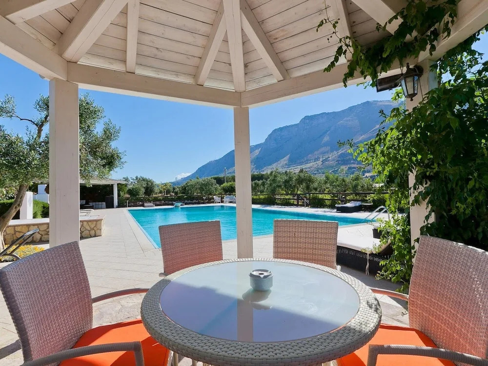 Holiday Home With Pool, Sicily