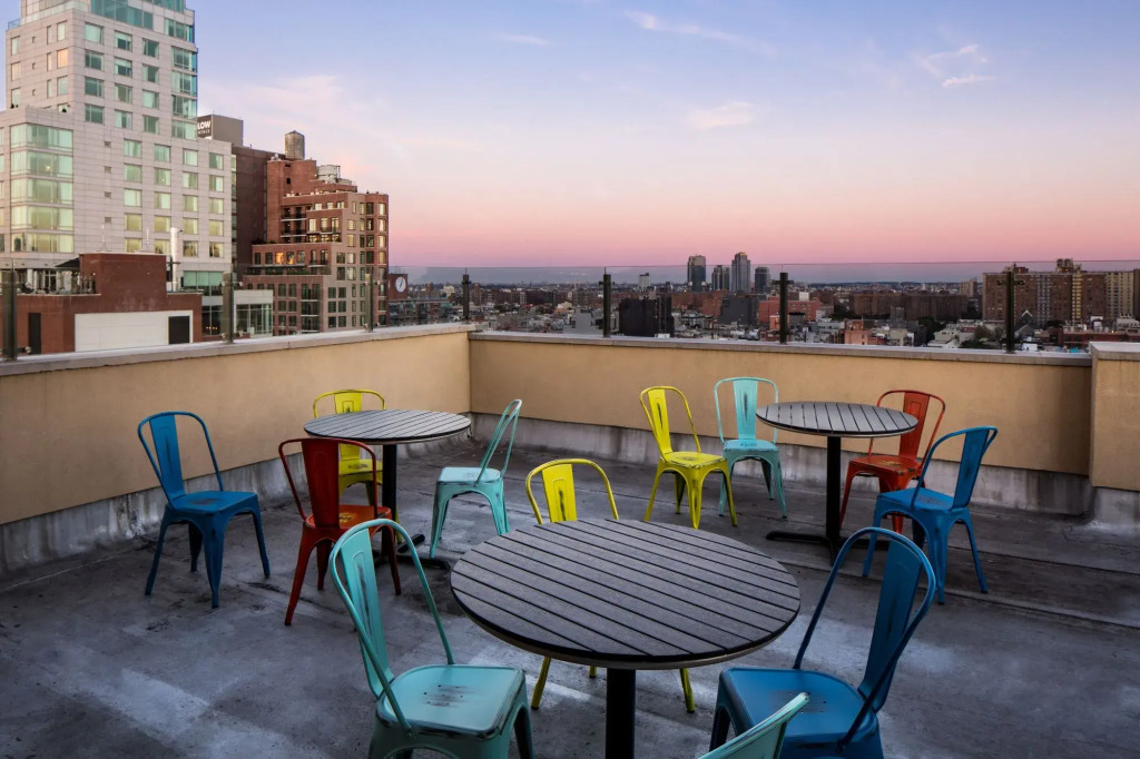 Orchard Street Hotel