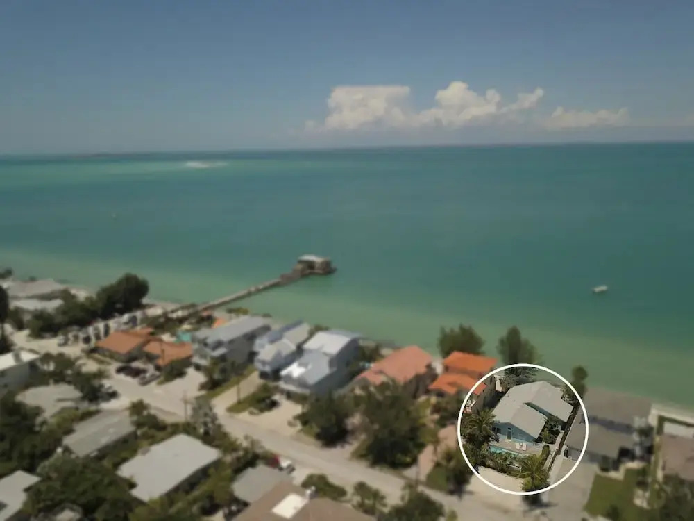 Breakaway Apartment 4