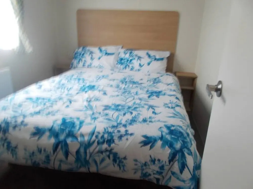 3 bed Caravan Abergel