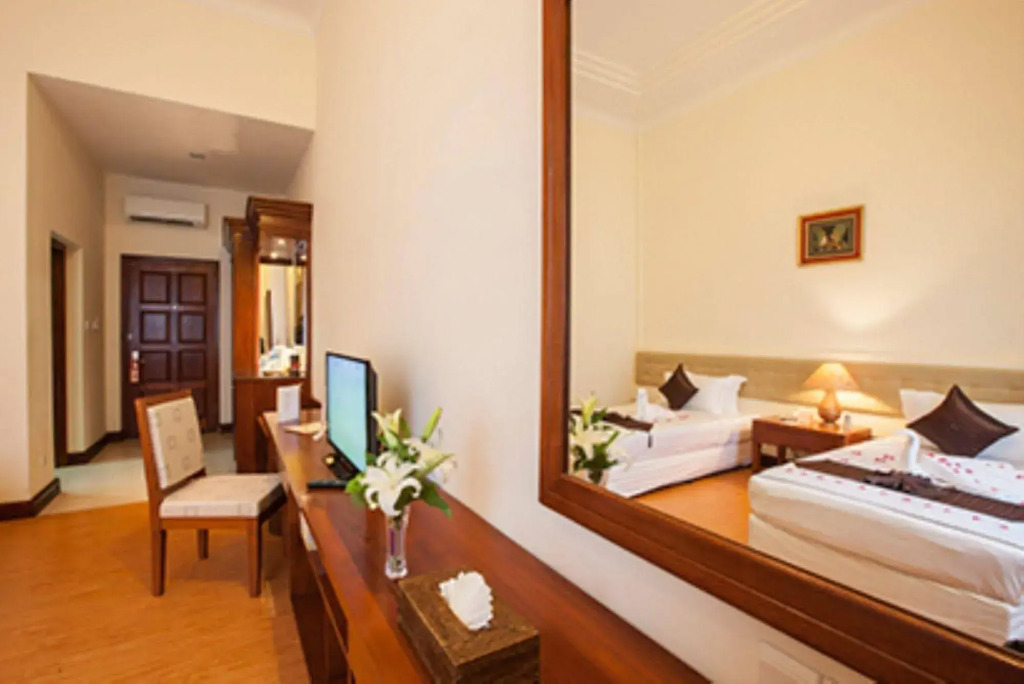 Grand Amara Hotel