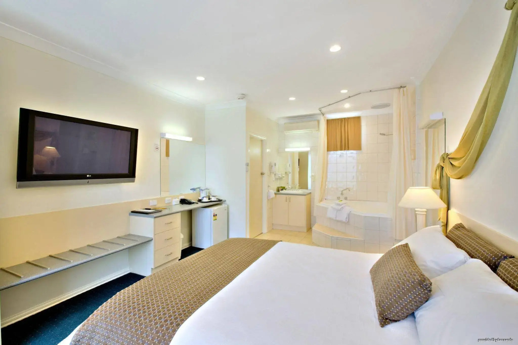 Melbourne's Princes Park Motor Inn