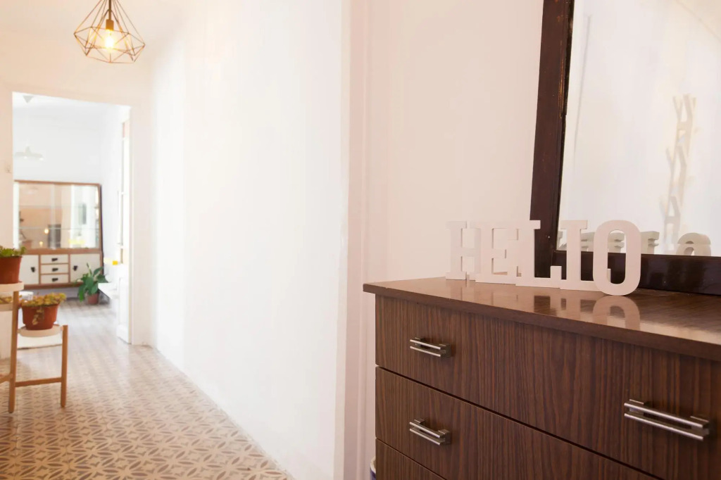 CONSELL DE CENT · Loving the Sagrada Familia 3BR comfort apartment