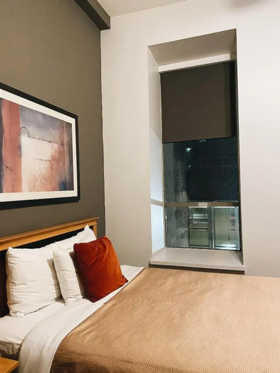 The Met Hotel