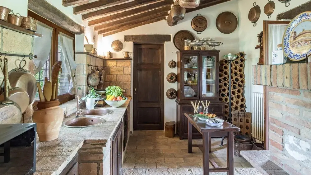 VILLA DUE VIGNE 8, Emma Villas