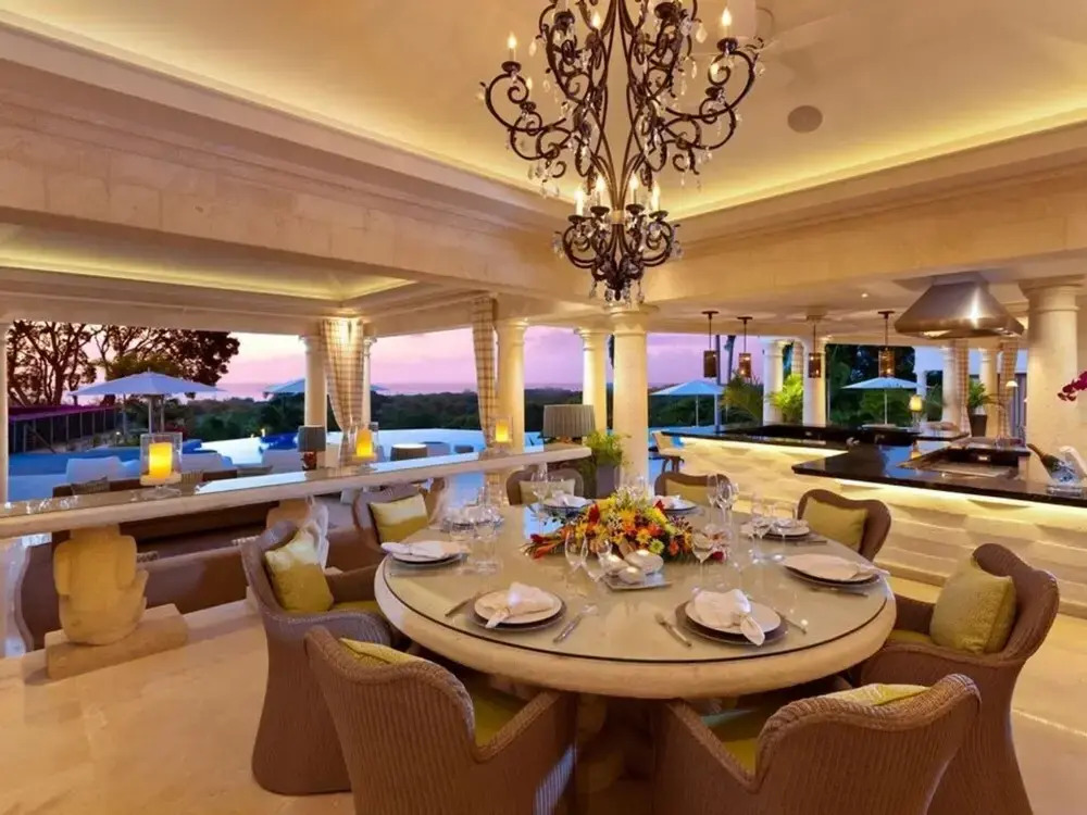 Sunny Vacation Villa 35