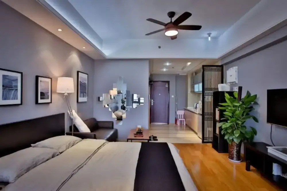 Royal Garden Apartment