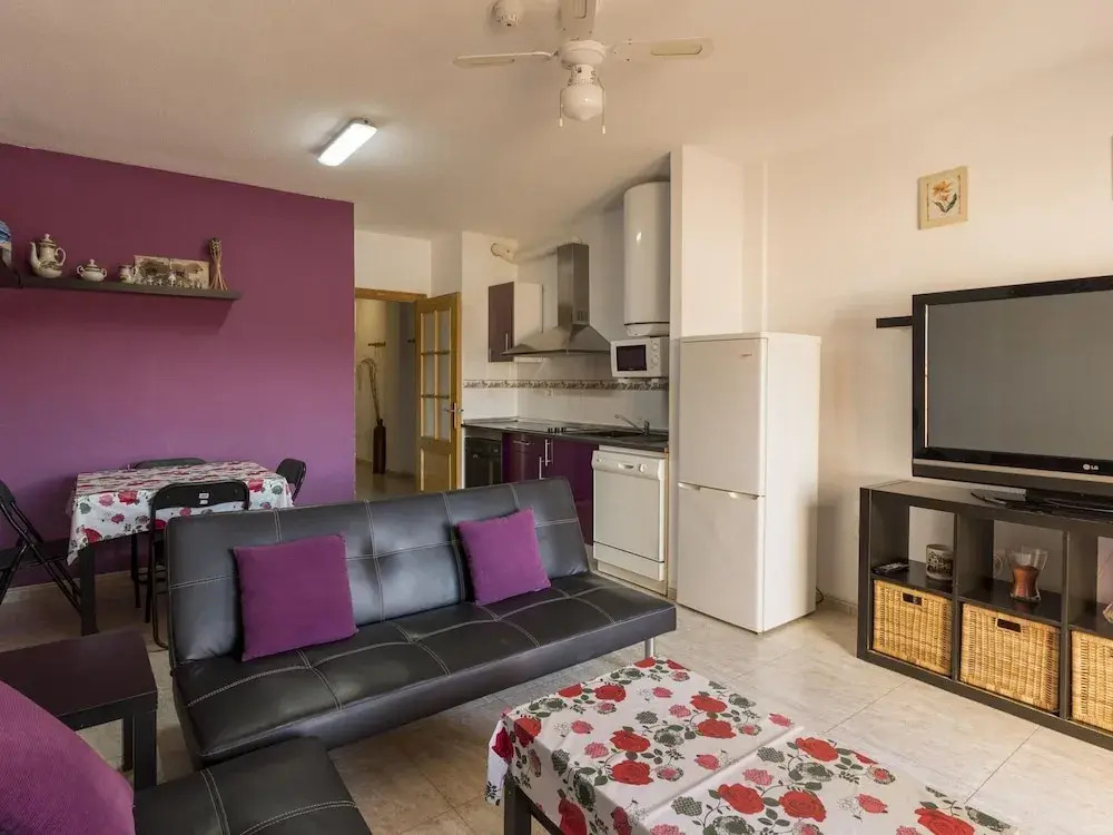 Lovely Holiday Home in Almeria near Sea Beach