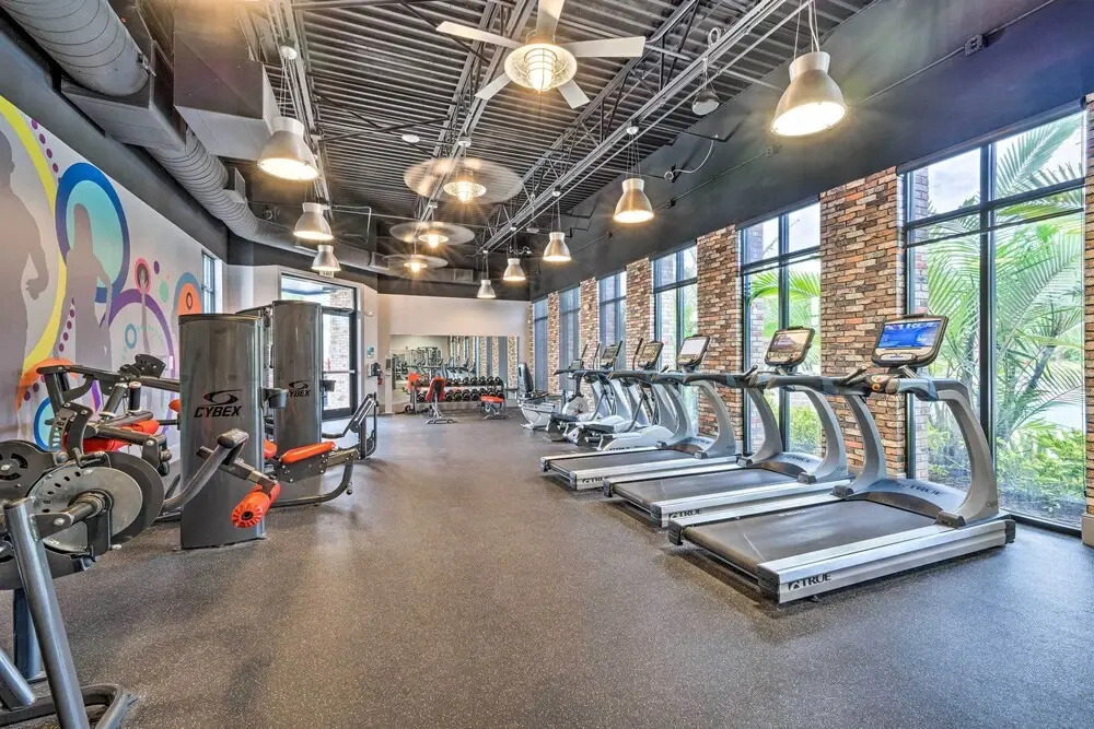 Stylish Four Corners Townhome w/ Resort Amenities