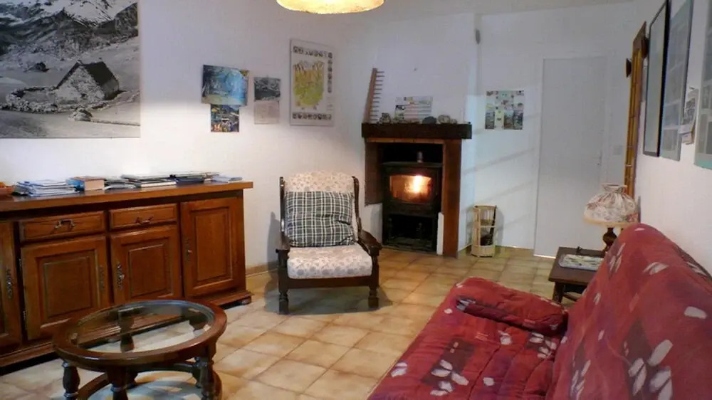 House With 2 Bedrooms in Vielle-adour, With Wonderful Mountain View, F