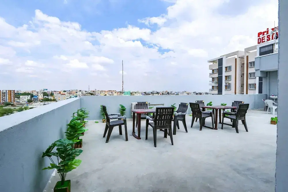 FabHotel VKs Bahadurpally - Nr Mahindra University Bahadurpally Jeedimetla