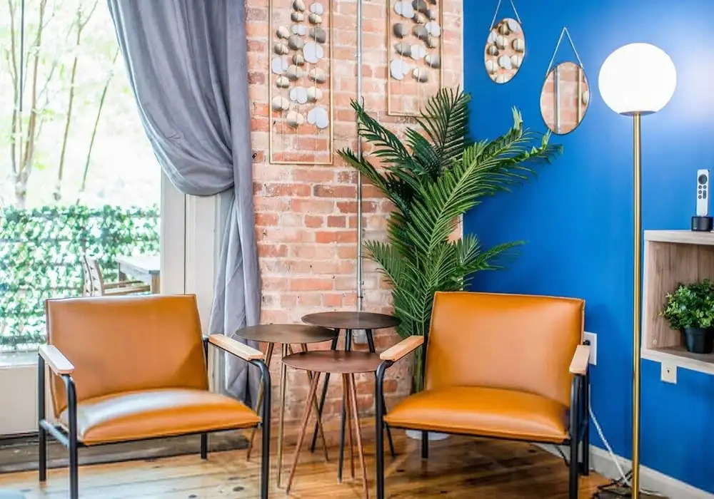100 Year-old Historic Brick 2BR Loft Large Patio2