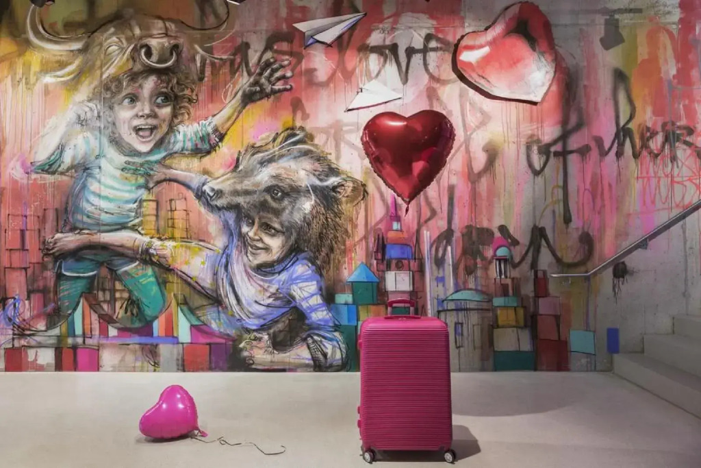 Moxy Frankfurt City Center
