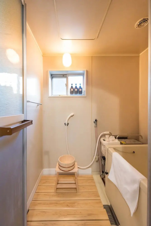 Yoshinaga Apartment 103