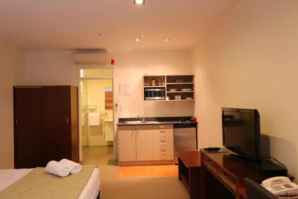 Fitzherbert Regency Motor Lodge