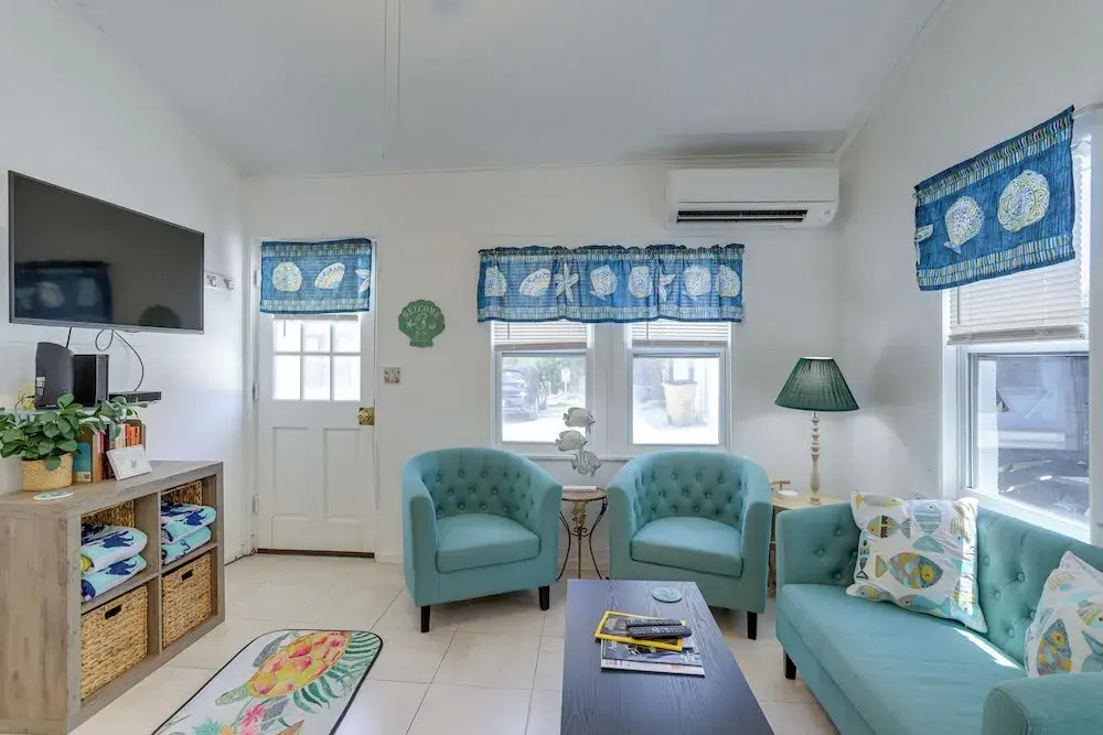 Steps to Seawall: Cozy Indian Rocks Beach Cottage