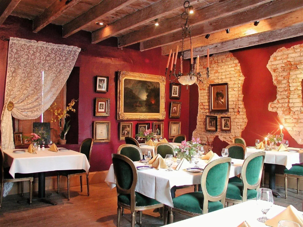The Inn at Houmas House Estate
