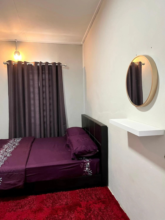 Aina Guest House