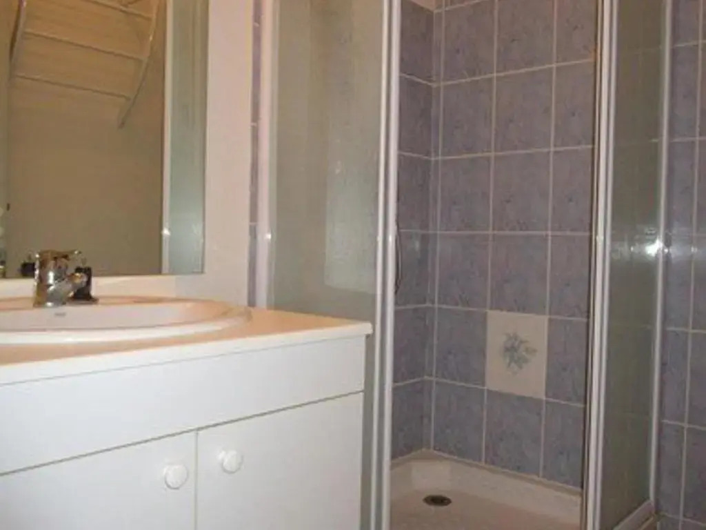Appartement Cauterets, 2 pièces, 6 personnes - FR-1-234-158