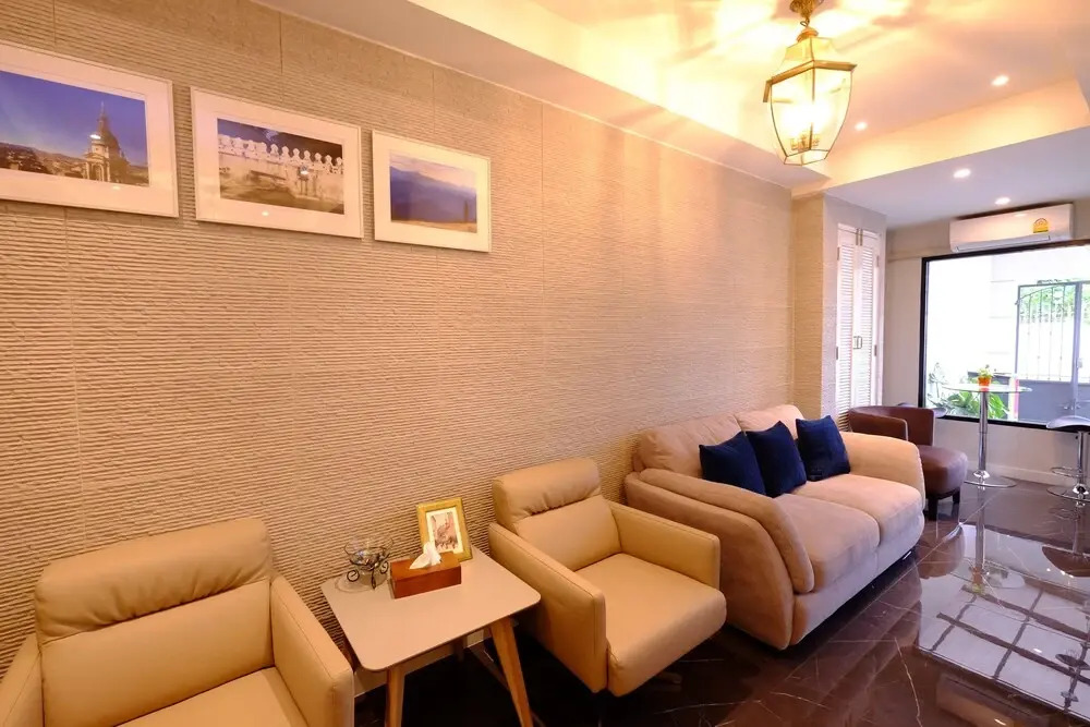 Neveu Premier Residence : Ratchada