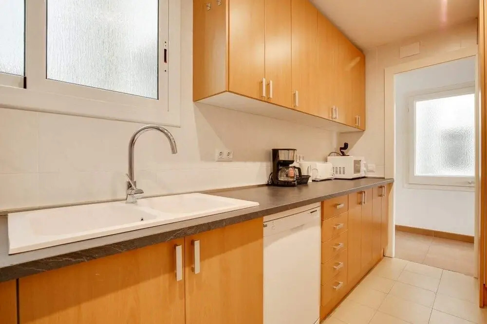 Cosy & Modern 4bdr in Central Eixample