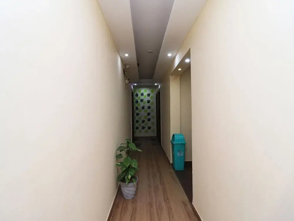 OYO 23412 Horizon Residency