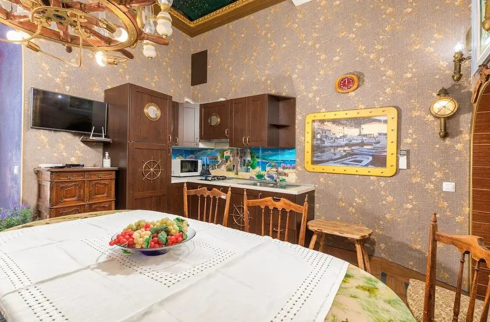Pet-friendly Apartment in the Heart of Cres