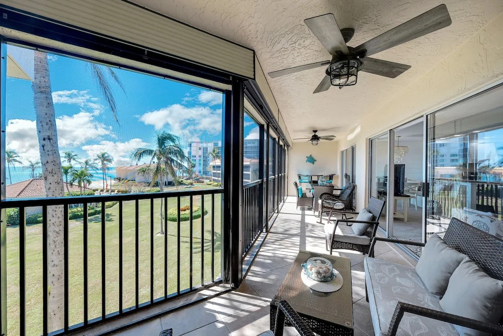 Magnificent Gulf View Condo 2 Bedroom Condo by RedAwning