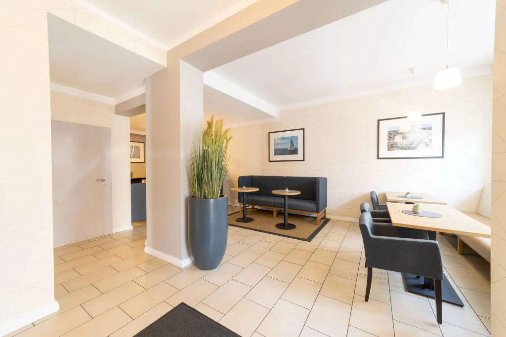 Comfort Hotel tom Kyle