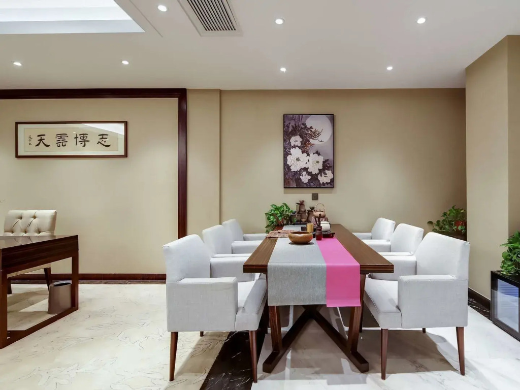 ibis Styles Nanjing Qilin Gate Hotel