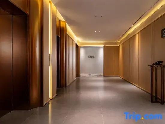 Holiday Inn Express Shenzhen Sports Center by IHG