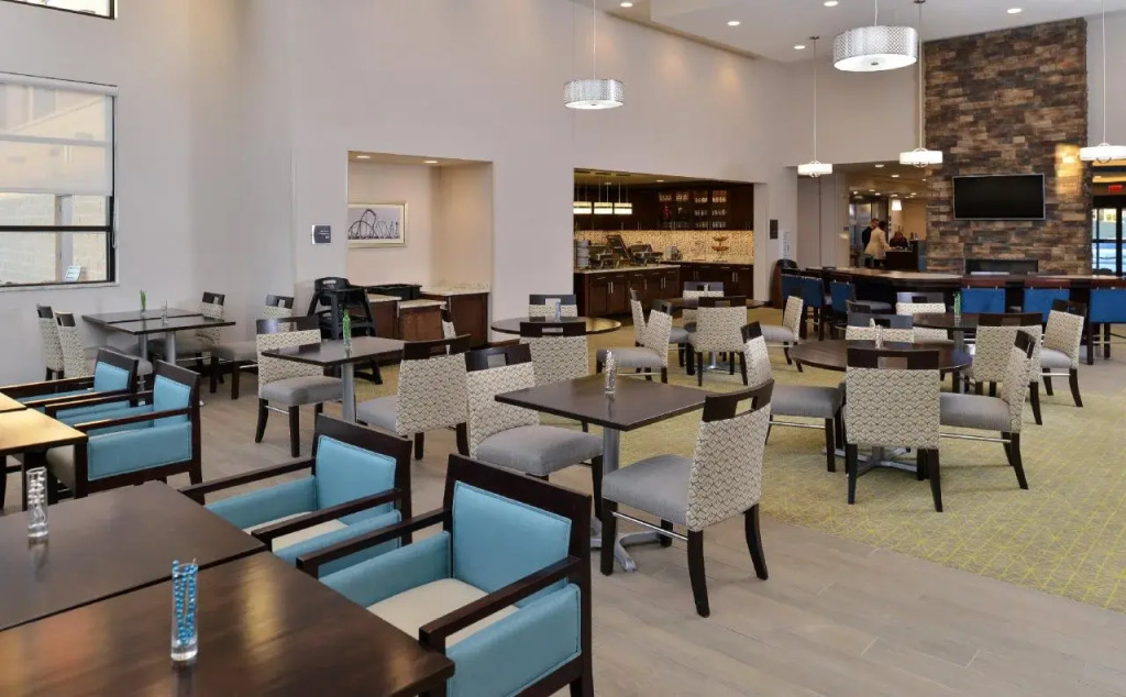 Homewood Suites by Hilton Cincinnati/Mason