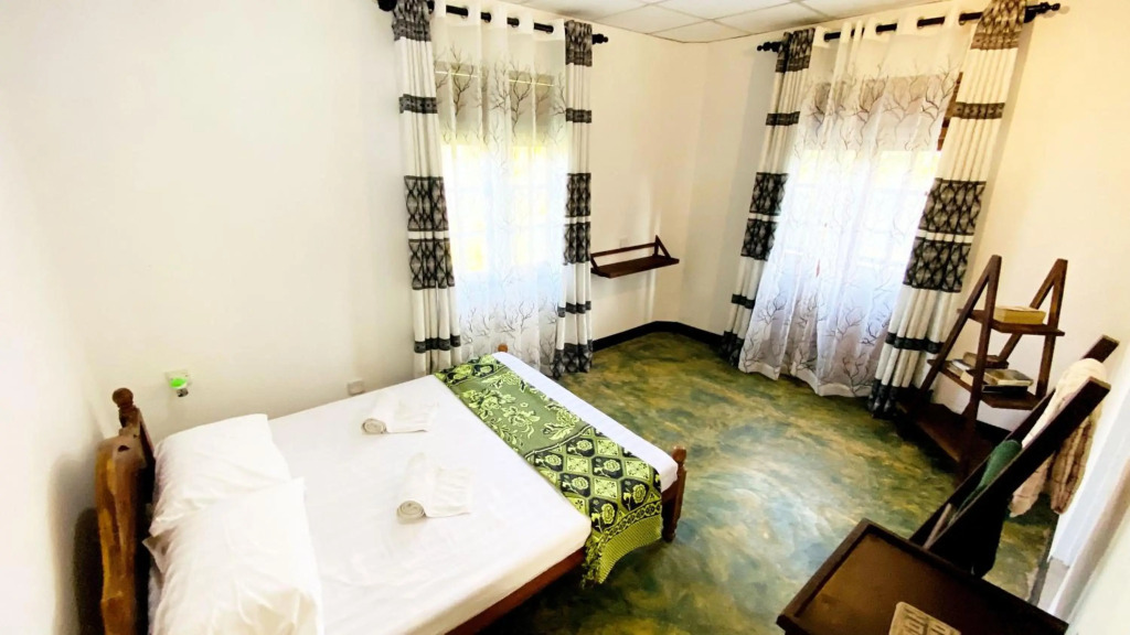 Madiha Surf House Lanka