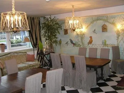 Apvalaus Stalo Klubas Gastro & SPA Hotel
