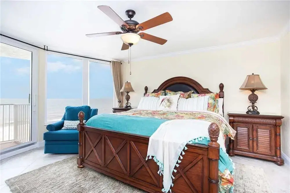 Shores Club 1104 - Two Bedroom Condo
