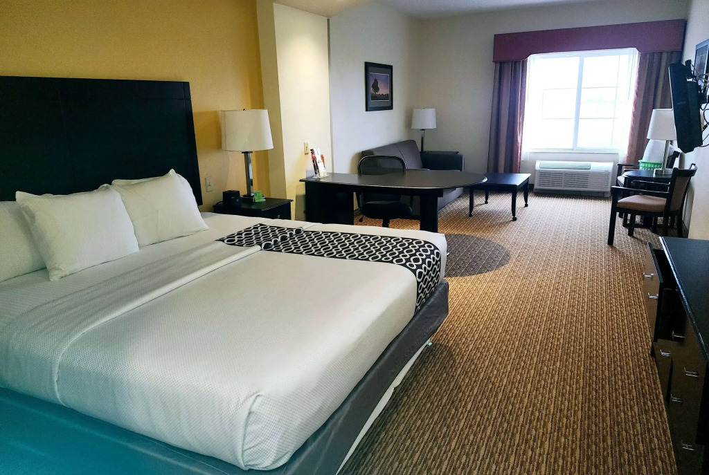 La Quinta by Wyndham Stillwater -University Area